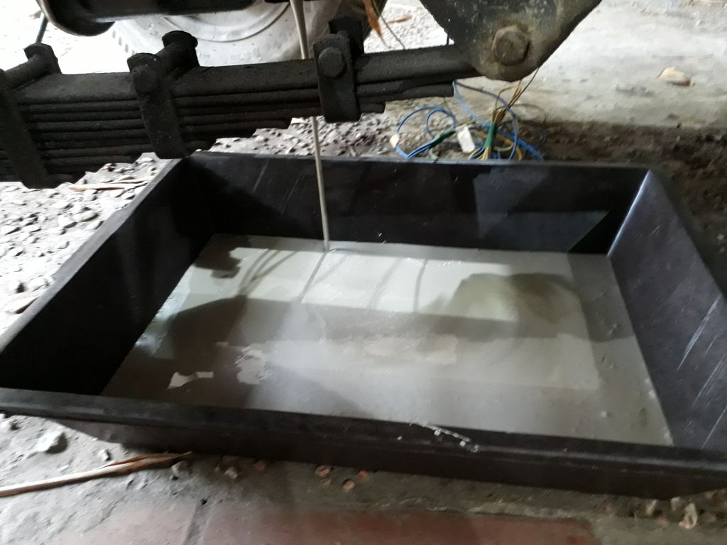 Milky Oil.....Blown head gasket? Jeep Enthusiast Forums