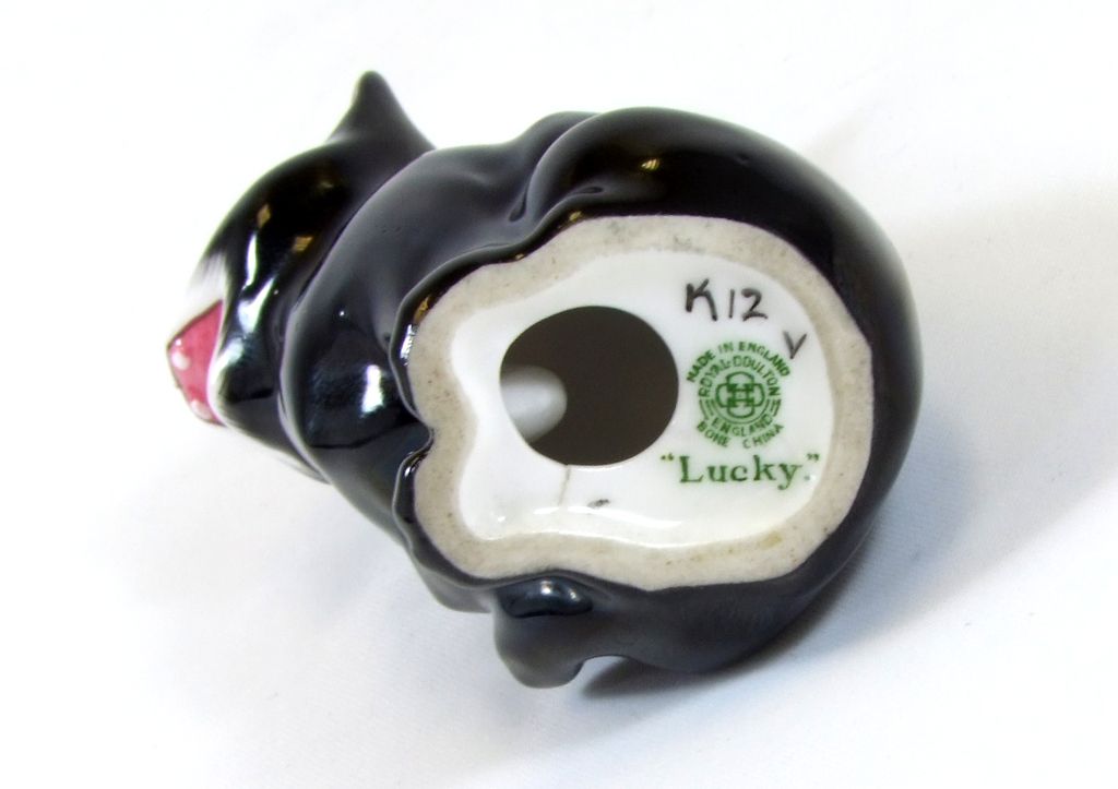 royal doulton lucky cat k12